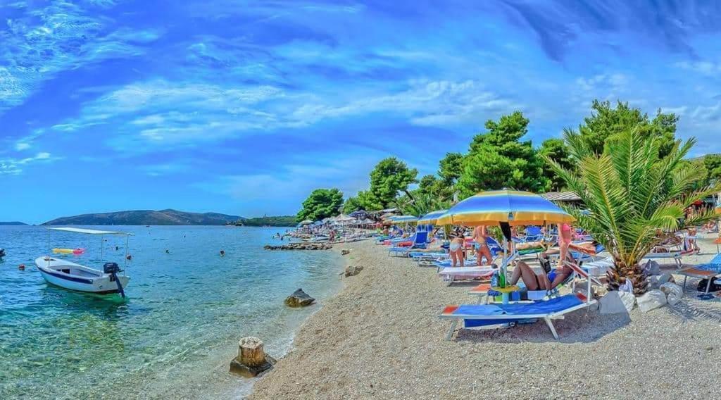 Apartmani Ruzmarin - Seget Donji, Trogir Exterior foto