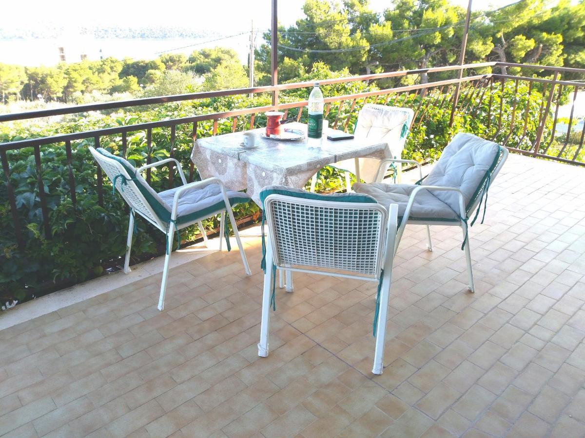 Apartmani Ruzmarin - Seget Donji, Trogir Exterior foto