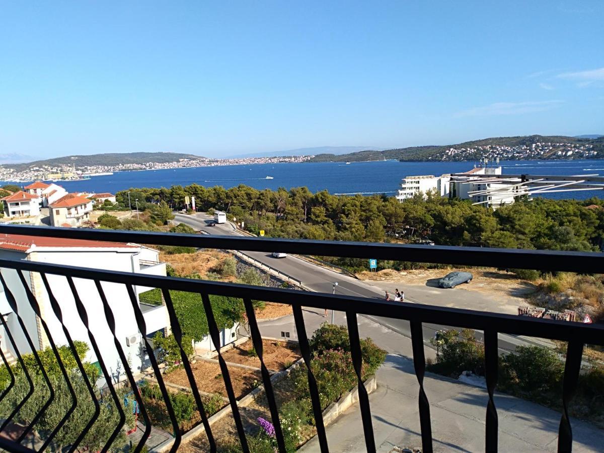 Apartmani Ruzmarin - Seget Donji, Trogir Exterior foto